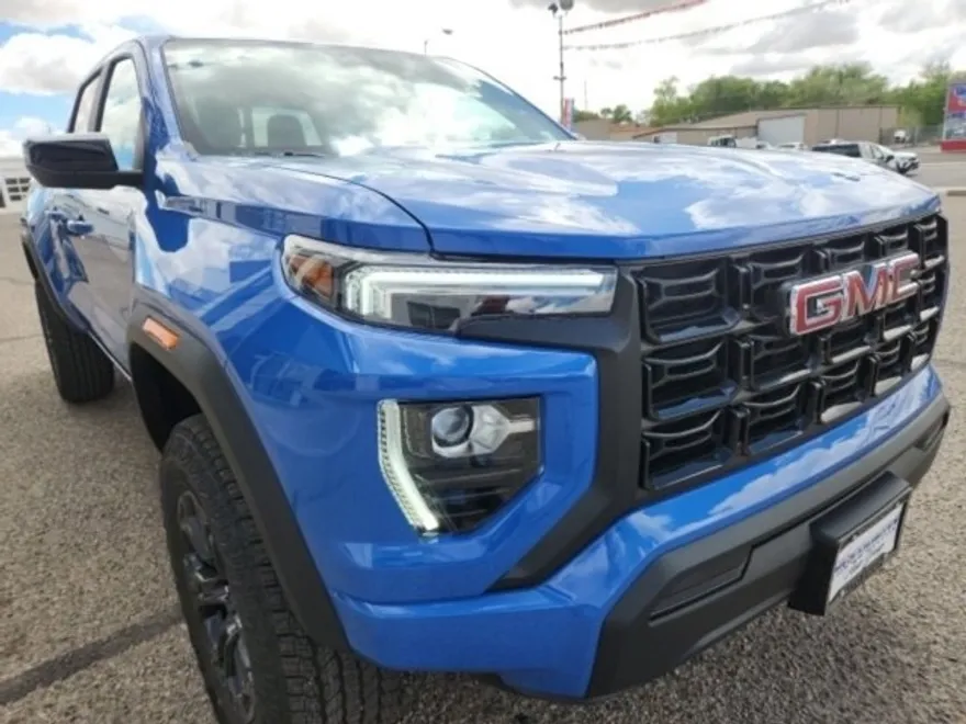 2025 Gmc Canyon Elevation photo 1