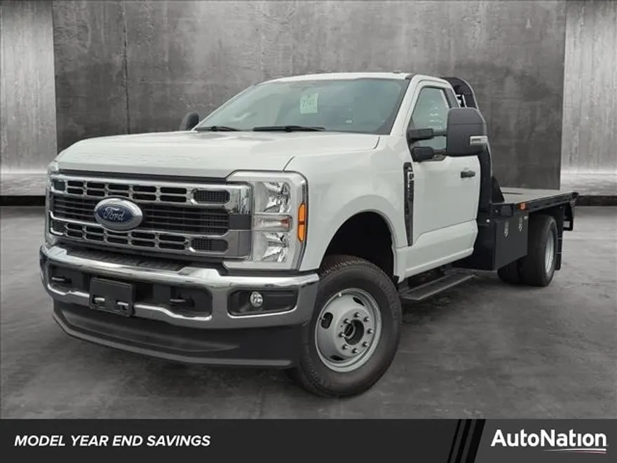 2024 Ford F-350 XL photo 1