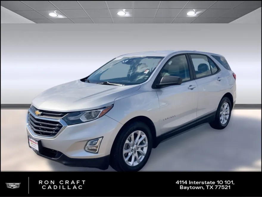 2020 Chevrolet Equinox LS photo 1