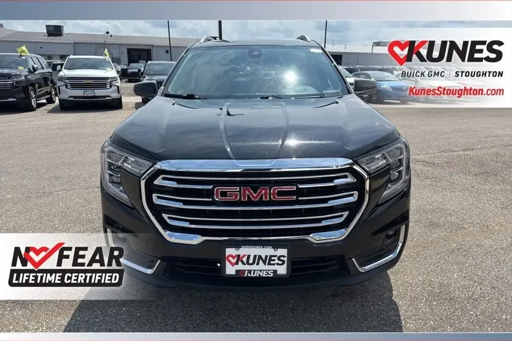 2023 Gmc Terrain SLT photo 1