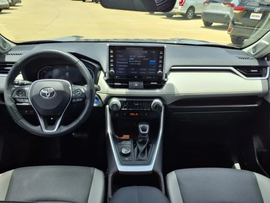 2022 Toyota RAV4 Hybrid Limited photo 1