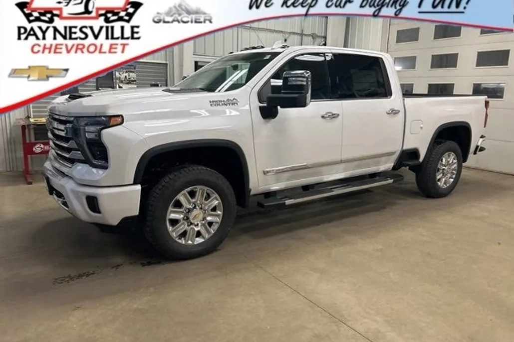 2025 Chevrolet Silverado 3500HD High Country photo 1