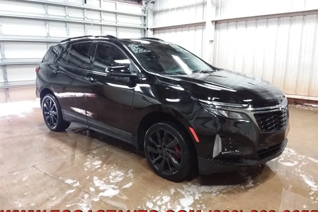 2022 Chevrolet Equinox RS photo 1