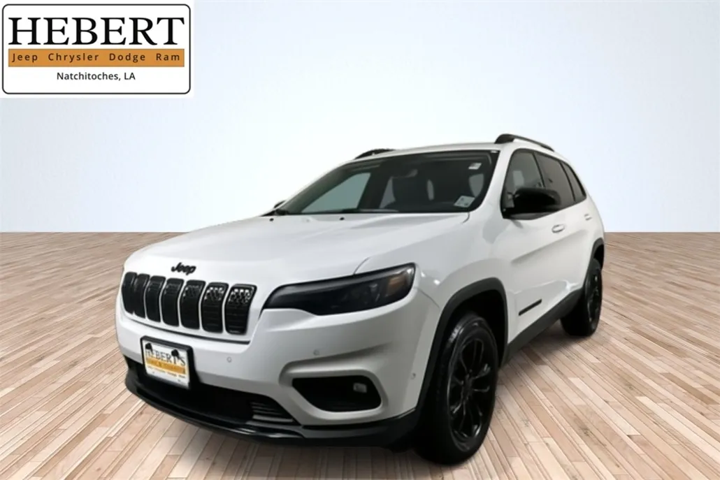 2023 Jeep Cherokee Altitude photo 1