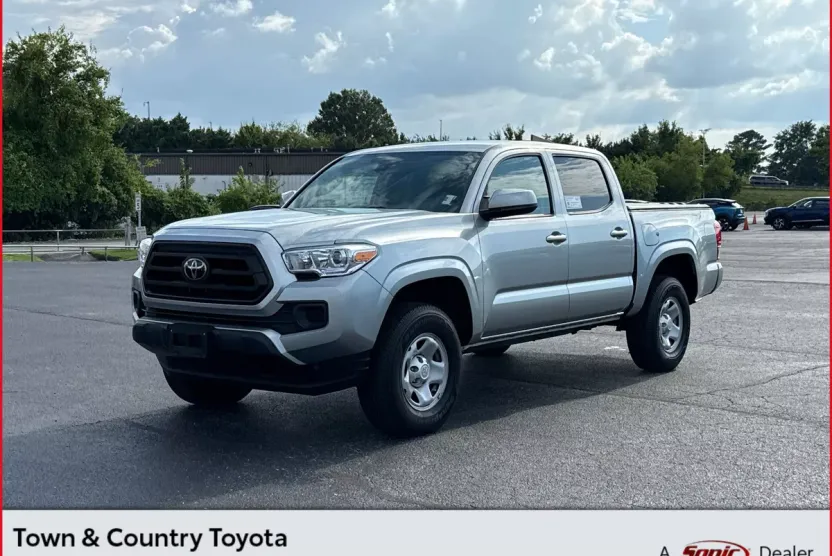 2023 Toyota Tacoma SR V6 photo 1