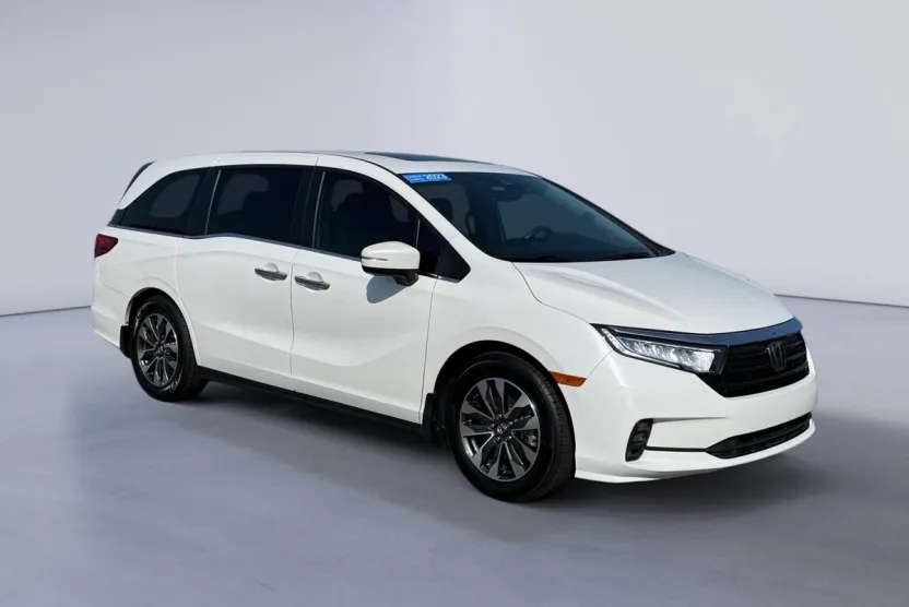2023 Honda Odyssey EX-L photo 1