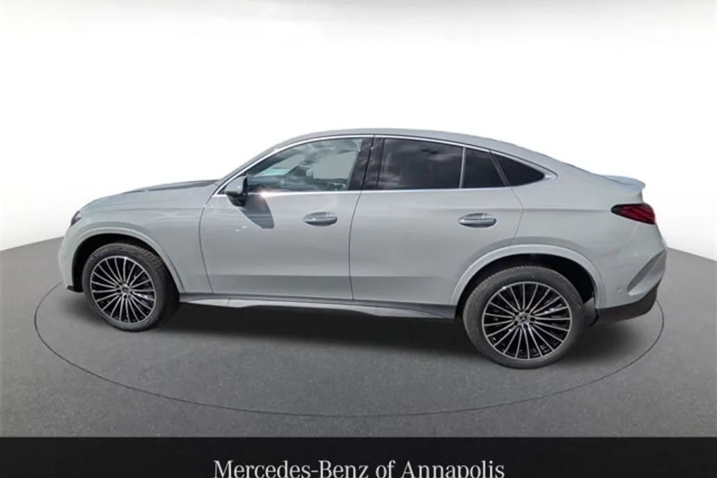 2026 Mercedes Benz GLC 300 4MATIC photo 1