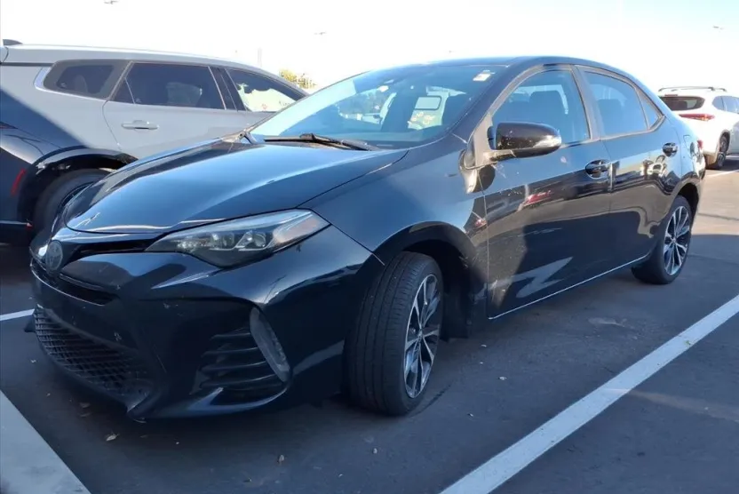 2019 Toyota Corolla S photo 1