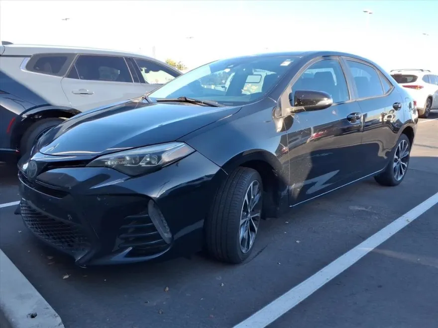 2019 Toyota Corolla S photo 1