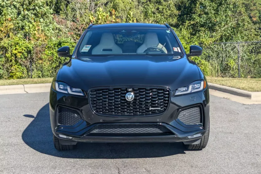 2025 Jaguar F-PACE P250 R-Dynamic S photo 1