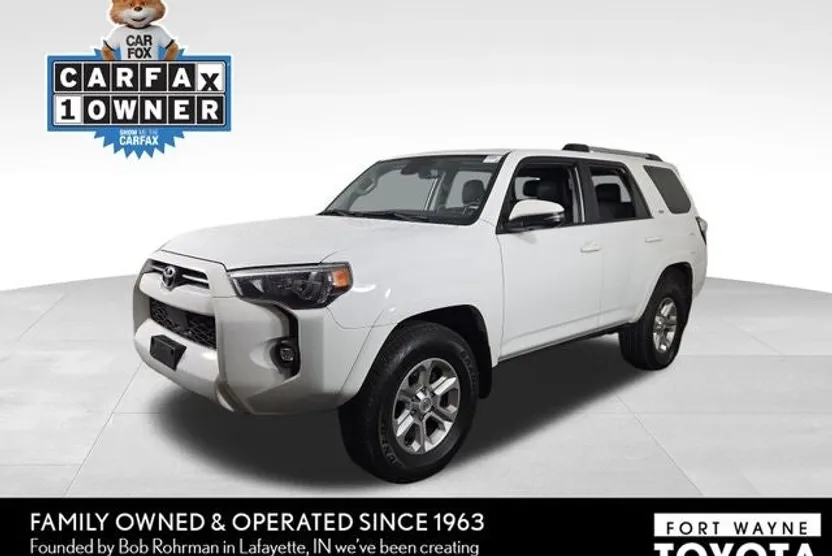 2023 Toyota 4Runner SR5 Premium photo 1