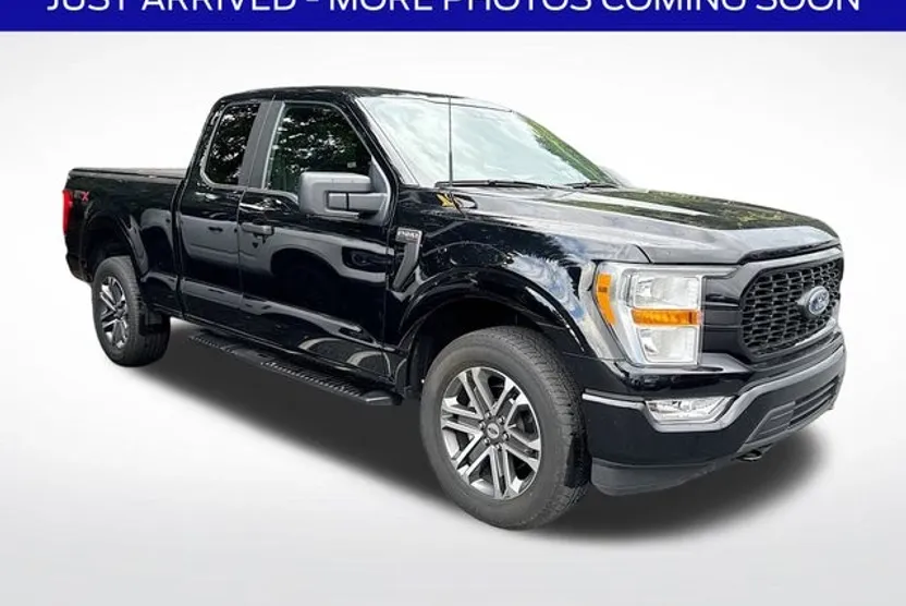 2022 Ford F-150 XL photo 1