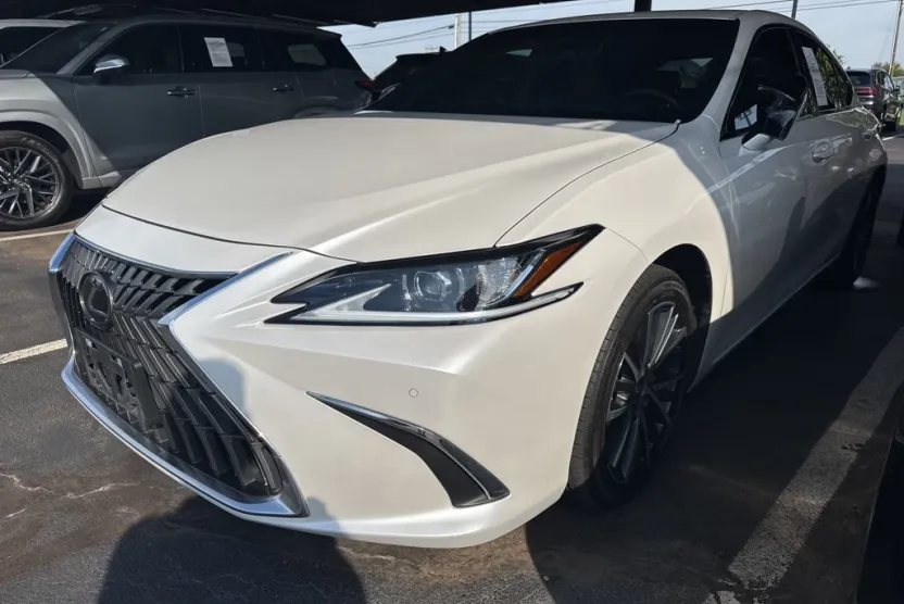 2024 Lexus ES 350 Premium photo 1