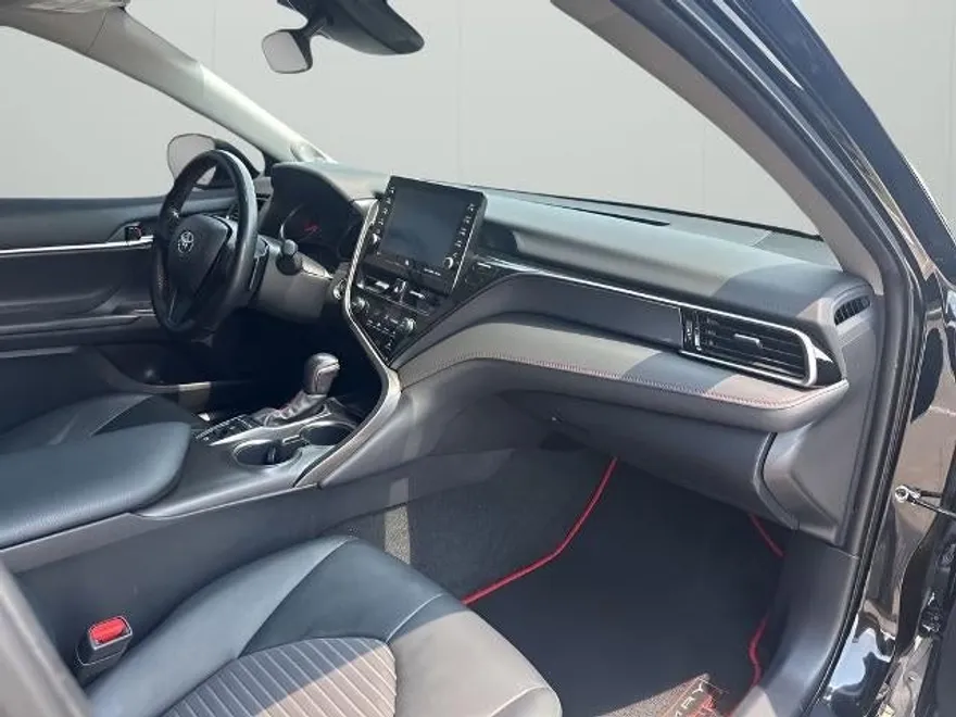 2022 Toyota Camry TRD V6 photo 1