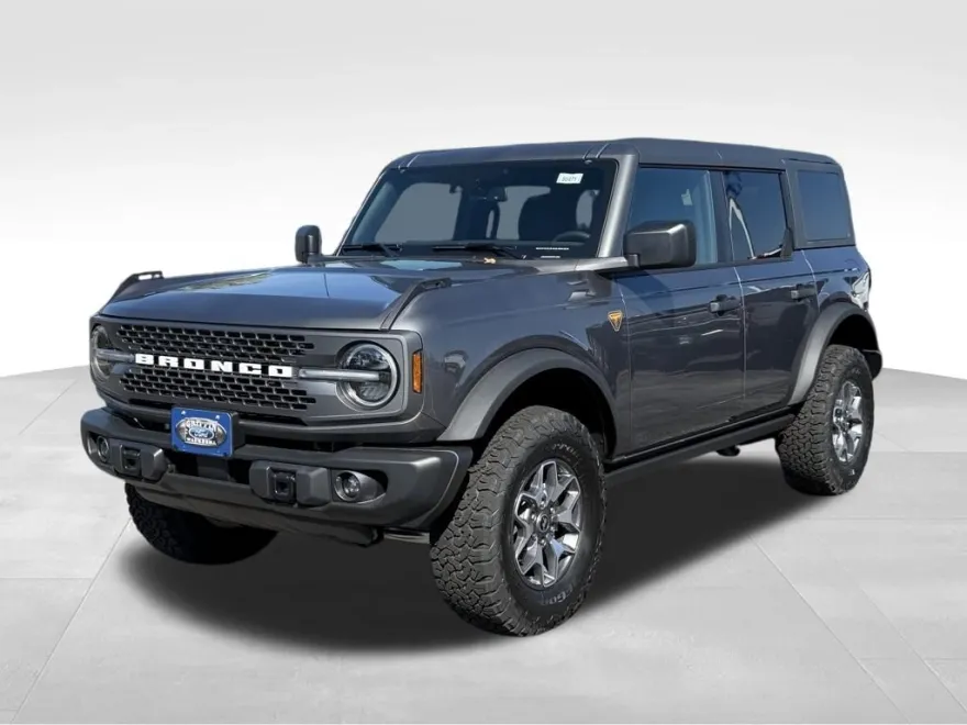 2025 Ford Bronco Badlands photo 1
