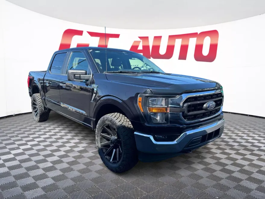 2023 Ford F-150 XLT photo 1