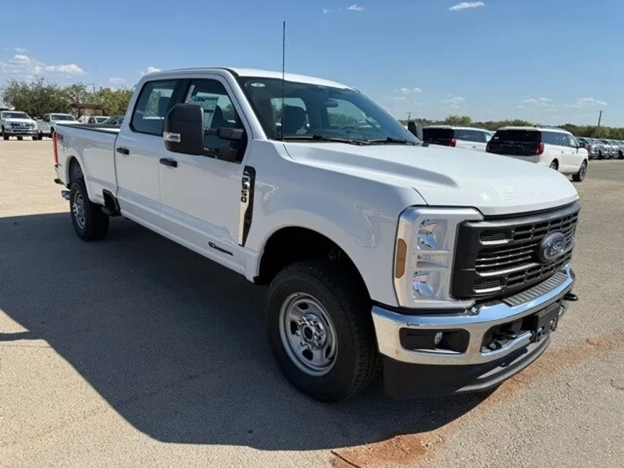 2026 Ford F-350 XL photo 1