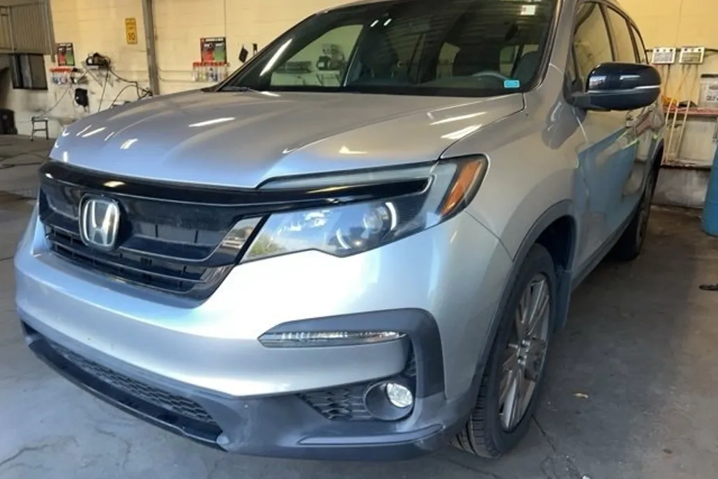 2022 Honda Pilot Sport photo 1