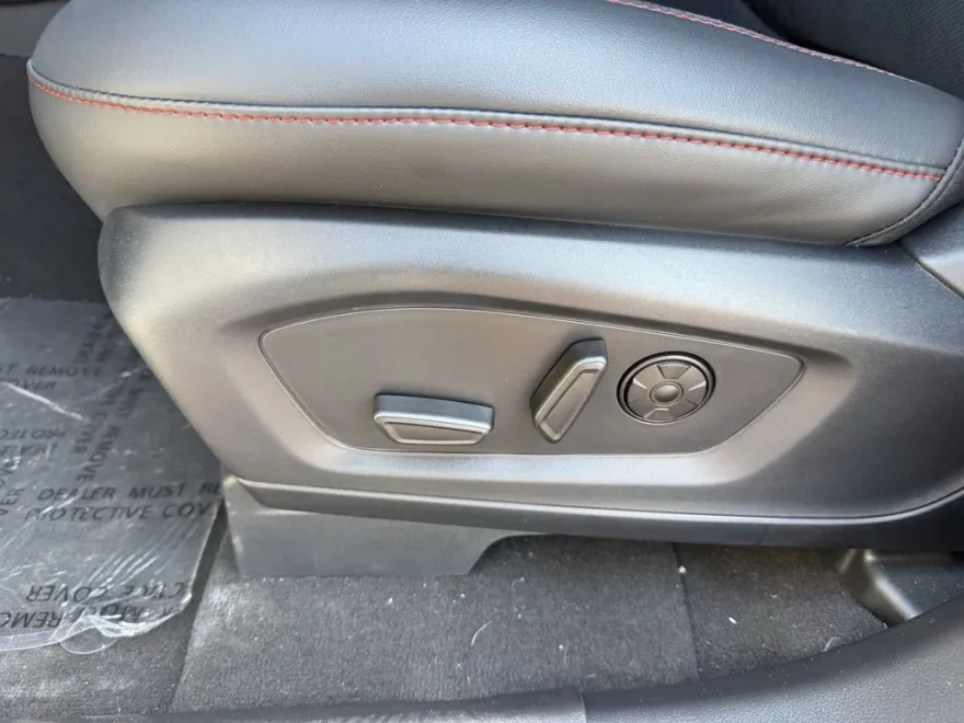 2025 Ford Explorer ST photo 1