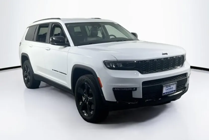 2023 Jeep Grand Cherokee Limited photo 1