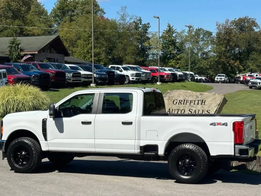 2023 Ford F-250 XL photo 1