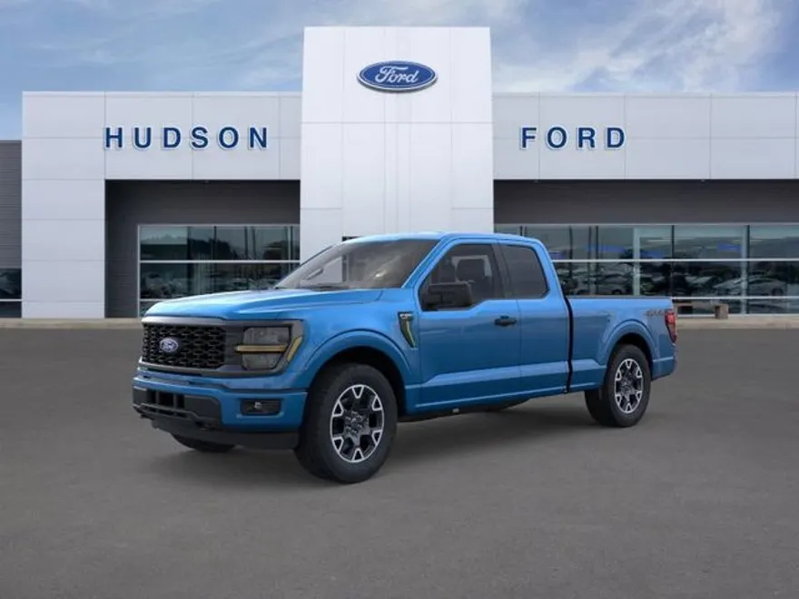 2025 Ford F-150 STX photo 1