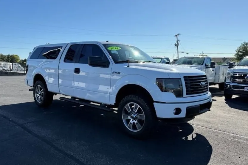 2014 Ford F-150 photo 1
