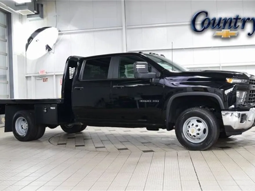 2025 Chevrolet Silverado 3500HD Work Truck photo 1
