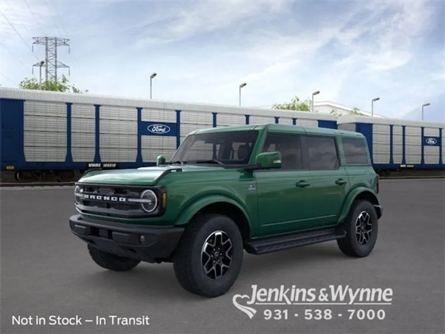 2025 Ford Bronco Outer Banks photo 1