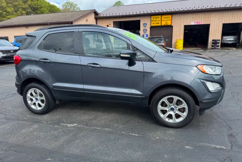 2018 Ford EcoSport SE photo 1