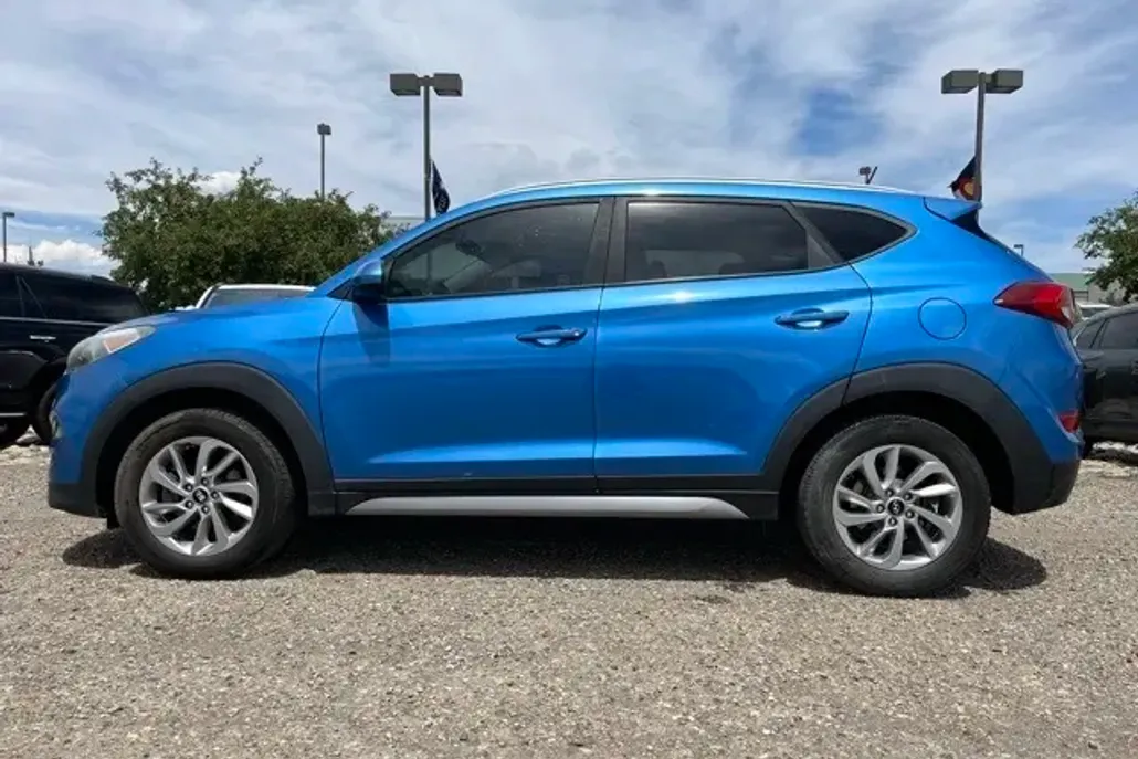 2017 Hyundai Tucson SE photo 1