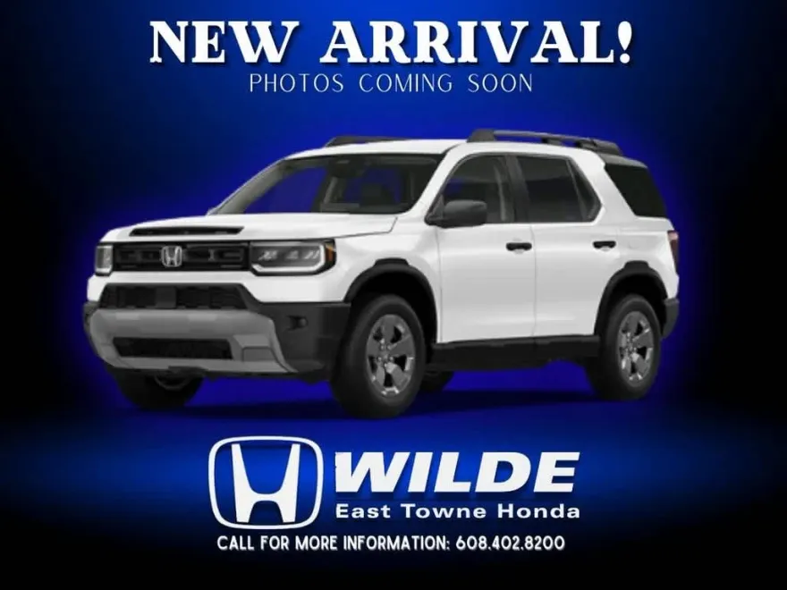 2021 Ford Explorer XLT photo 1