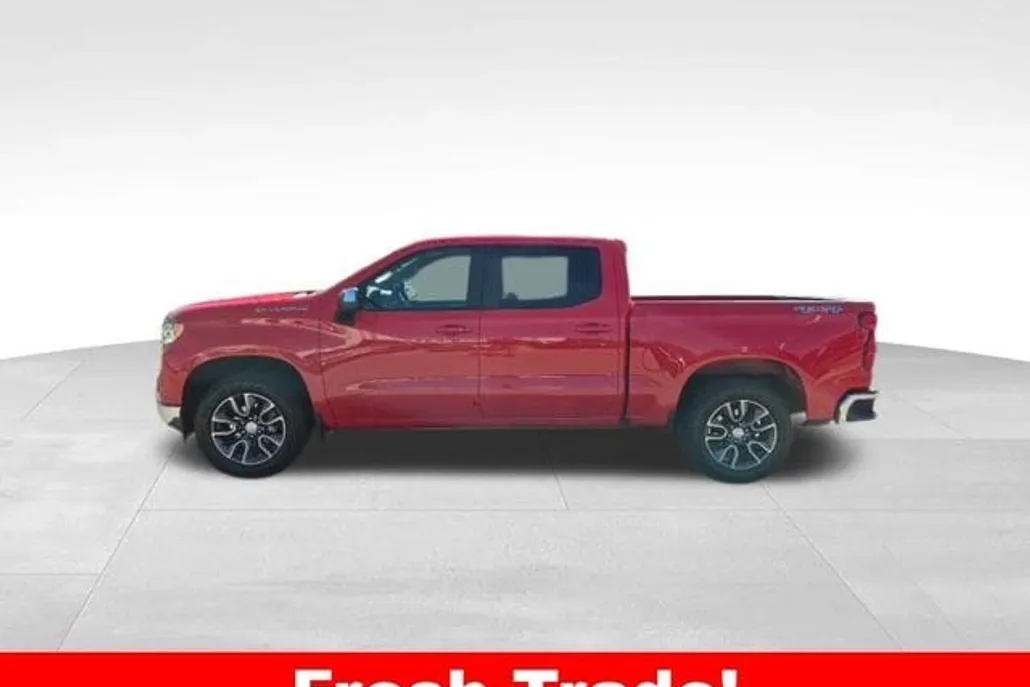 2023 Chevrolet Silverado 1500 LT photo 1