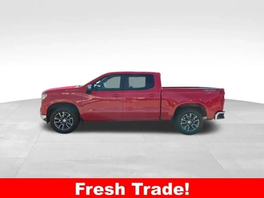 2023 Chevrolet Silverado 1500 LT photo 1