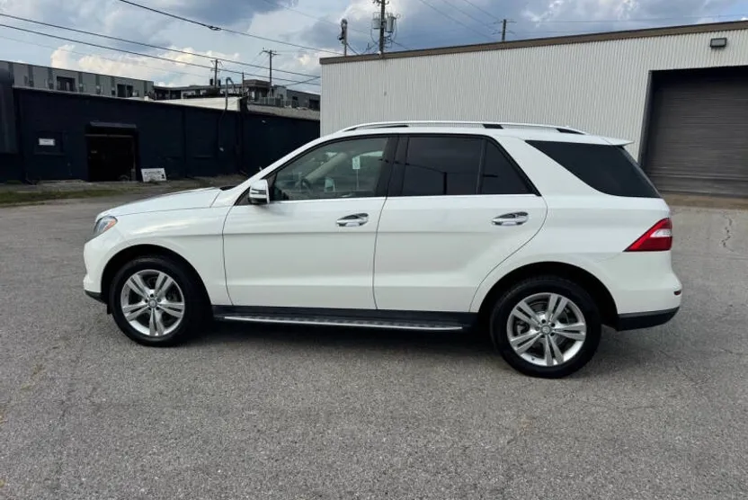2014 Mercedes Benz ML 350 4MATIC photo 1