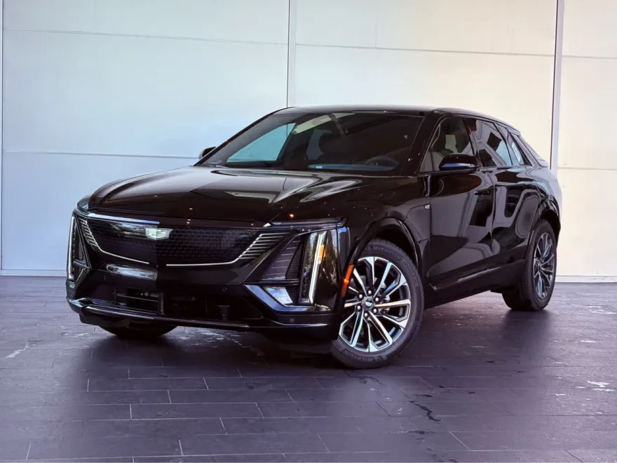 2025 Cadillac Lyriq Sport photo 1