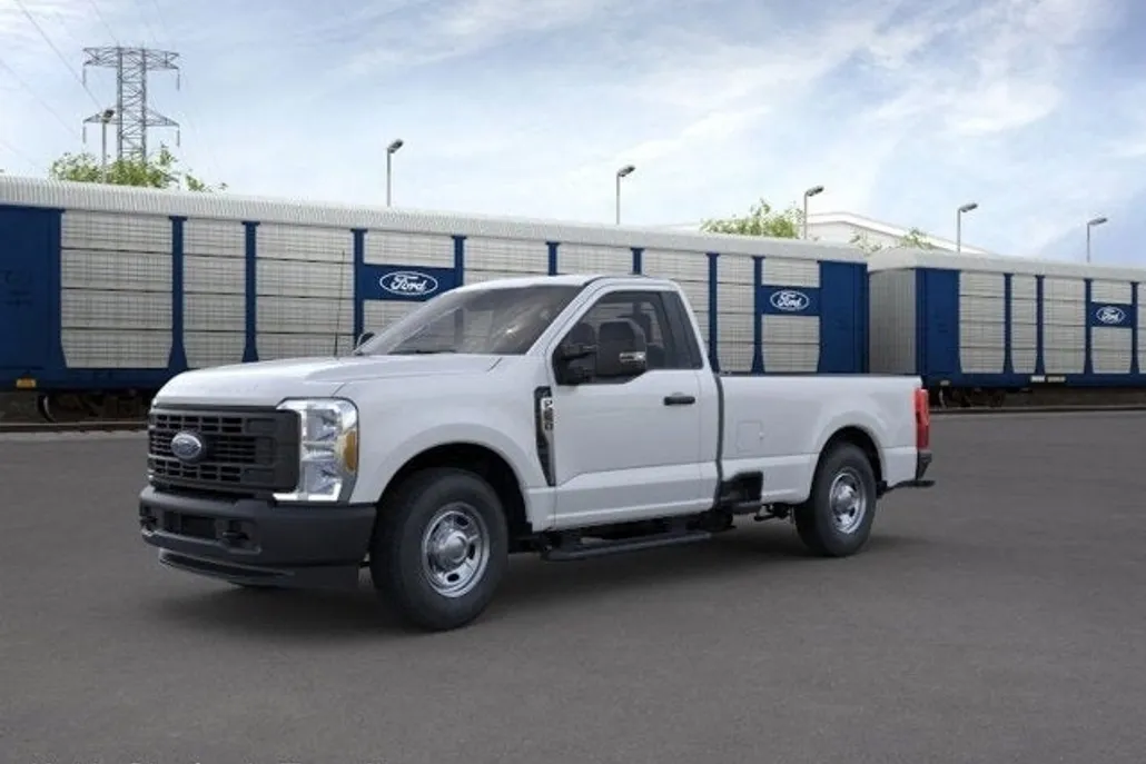 2025 Ford F-250 photo 1