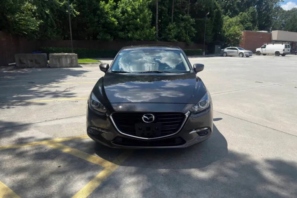 2017 Mazda Mazda3 Grand Touring photo 1