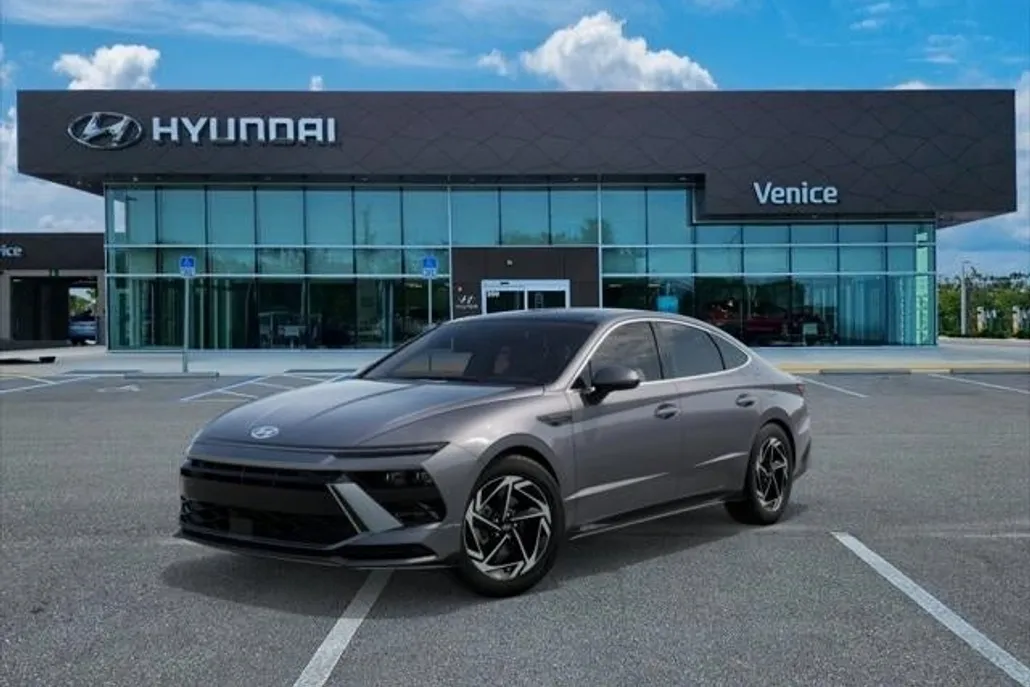 2025 Hyundai Sonata SEL Convenience photo 1