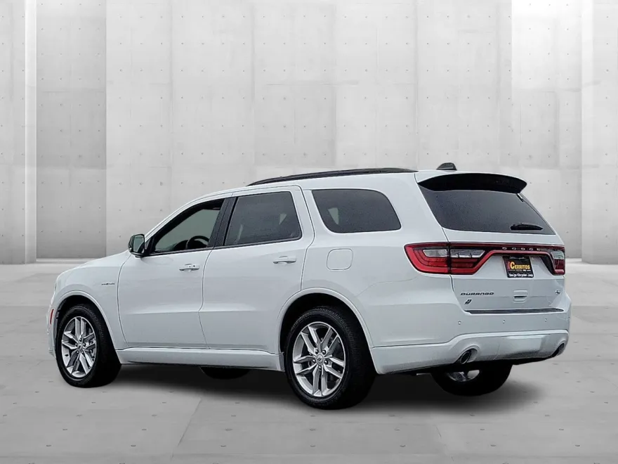 2025 Dodge Durango R/T Plus photo 1