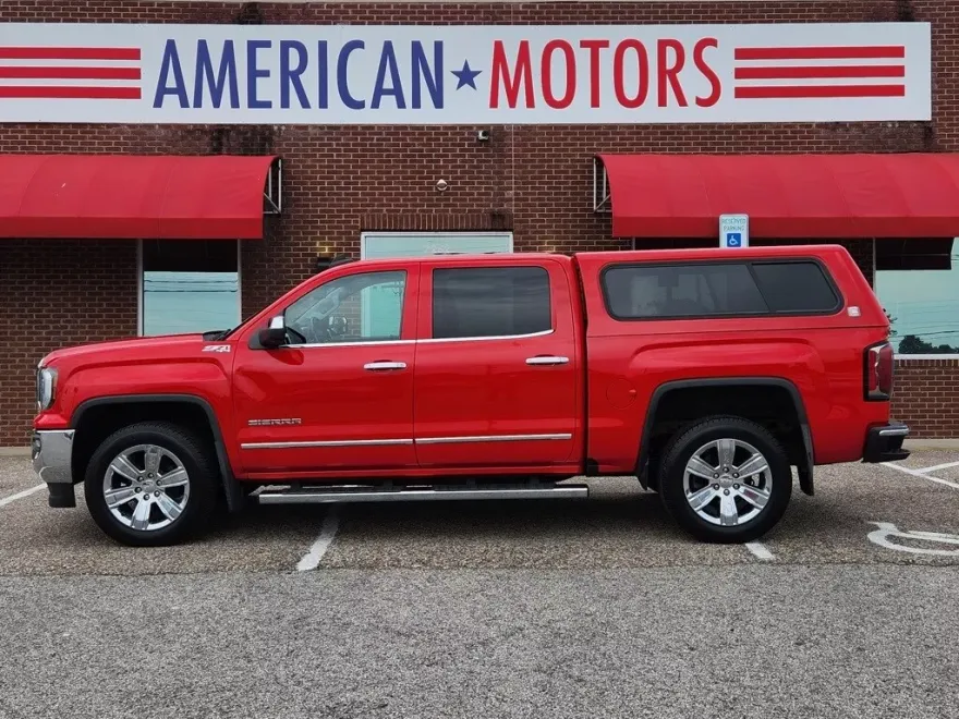 2017 Gmc Sierra SLT photo 1