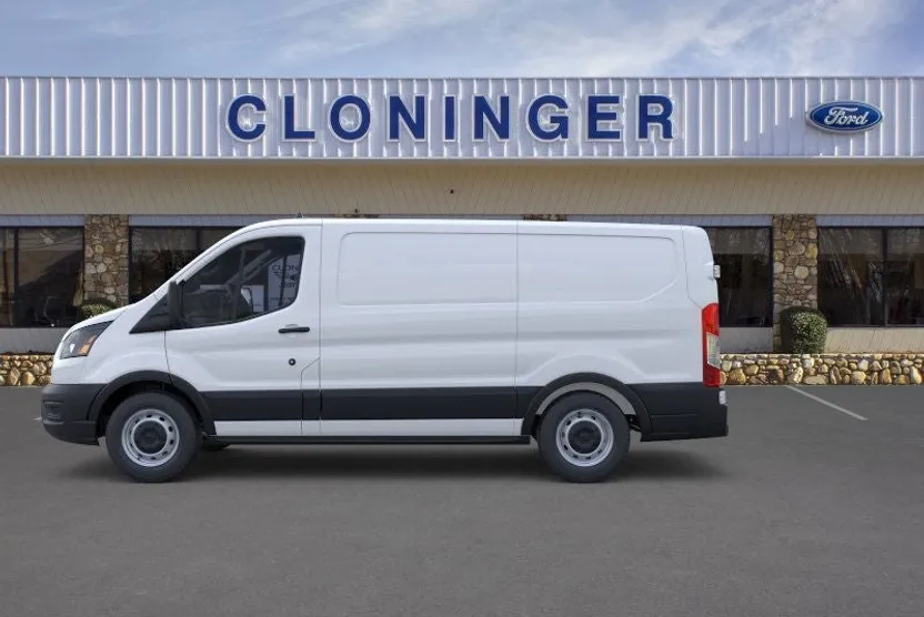 2025 Ford Transit photo 1