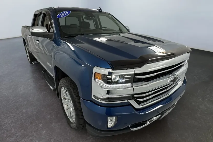 2018 Chevrolet Silverado High Country photo 1