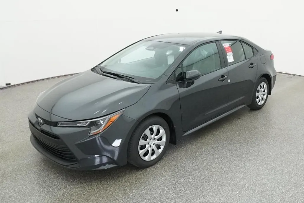 2026 Toyota Corolla LE photo 1