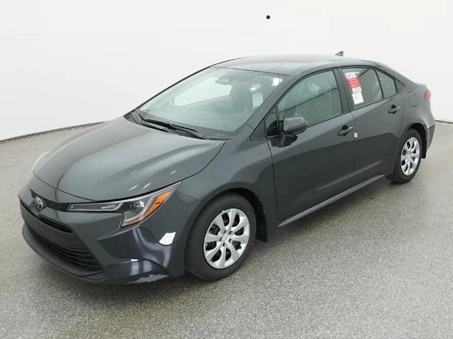 2026 Toyota Corolla LE photo 1