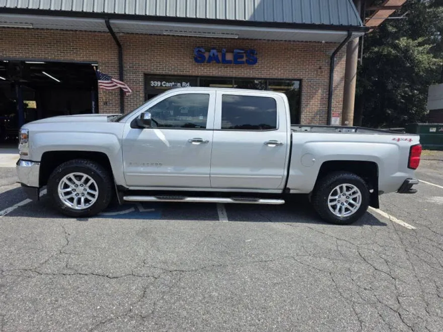 2016 Chevrolet Silverado 1500 LT photo 1