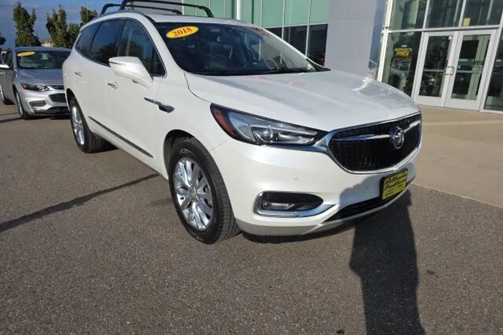 2018 Buick Enclave Premium photo 1