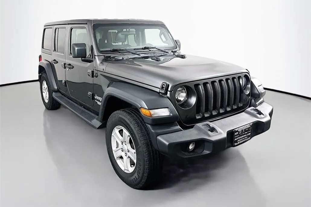 2018 Jeep Wrangler Unlimited Sport S photo 1