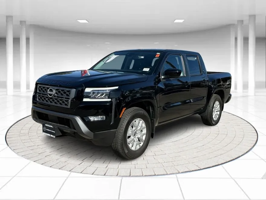 2023 Nissan Frontier SV photo 1