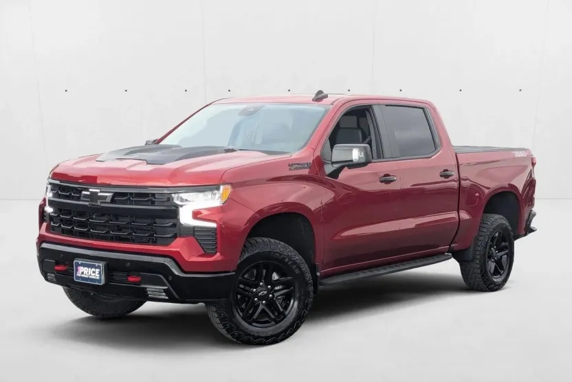 2024 Chevrolet Silverado 1500 LT Trail Boss photo 1